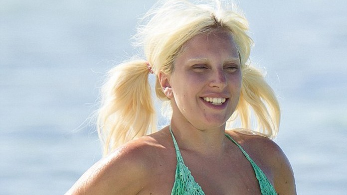 gaga3.jpg