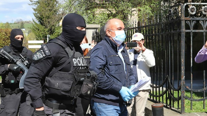 RodinaNaPrenajom.mp4