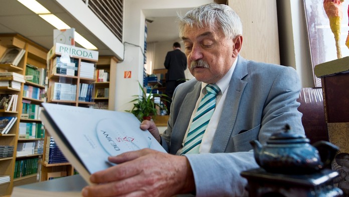 Historik Dušan Kováč