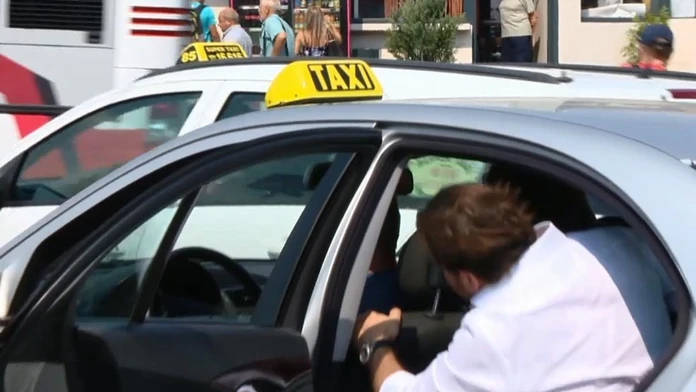 taxi.jpg