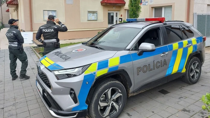 Polícia aktuálne preveruje bombovú hrozbu na súdoch po celom Slovensku