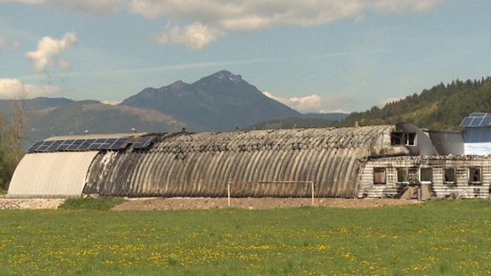 Zhorená hala v obci Liptovské Vlachy.