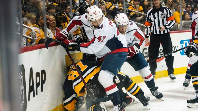 Martin Feherváry v zápase Washington - Pittsburgh