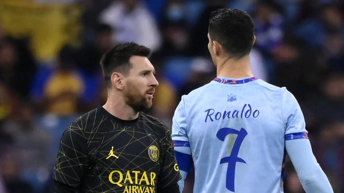 Top 10 najlepšie zarábajúcich športovcov sveta. Rebríček ovládli futbalisti