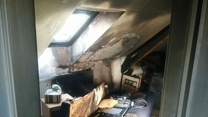 Rodinný dom v Galante zachvátil požiar. Majiteľ vyviazol s popáleninami horných končatín a tváre