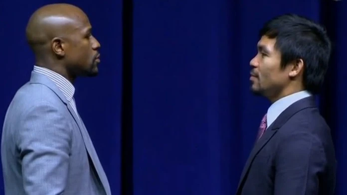 Boxerskí velikáni Američan Floyd Mayweather a Filipínčan Manny Pacquiao.