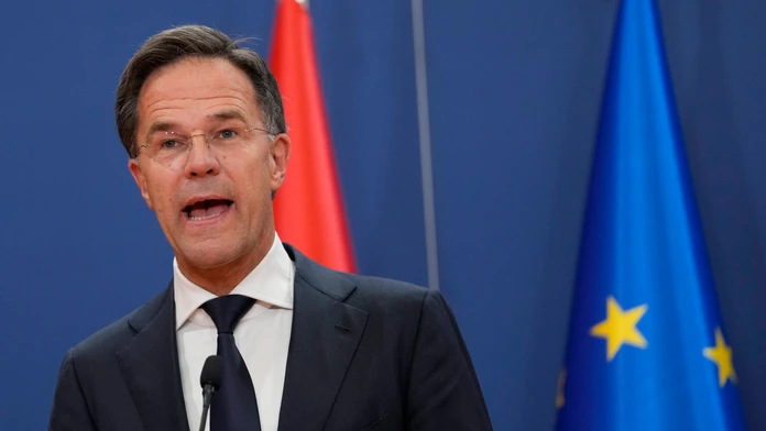 Holandská vládna koalícia sa rozpadla, dôvodom je spor o migrácii