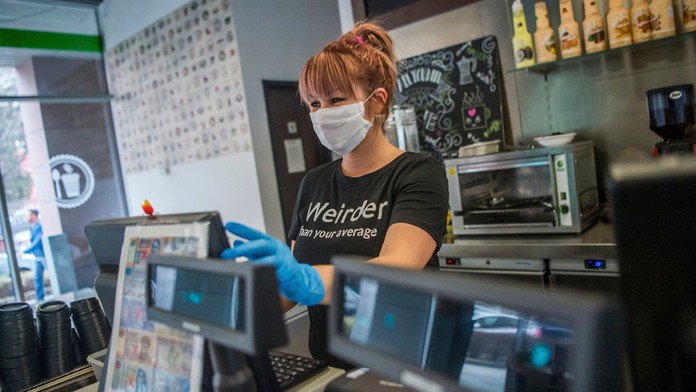 NBA až do odvolania ruší pre koronavírus všetky zápasy.