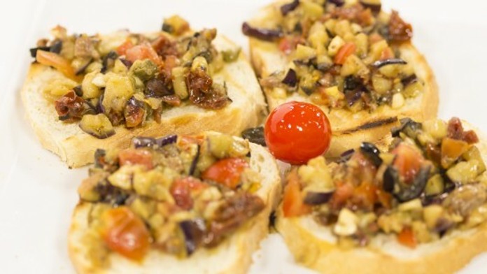 hrianka-s-baklazanovym-pate-bruschette-con-pate-di-melanzane-.jpg