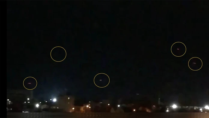 VIDEO: Ukrajinci zaútočili kamikaze dronmi na ruskú flotilu v Sevastopole. Kremeľ tvrdí, že útok „odrazili“