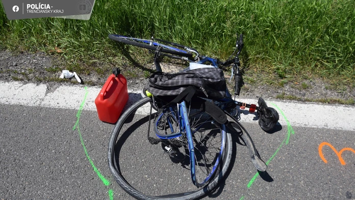 Zničený bicykel po nehode.
