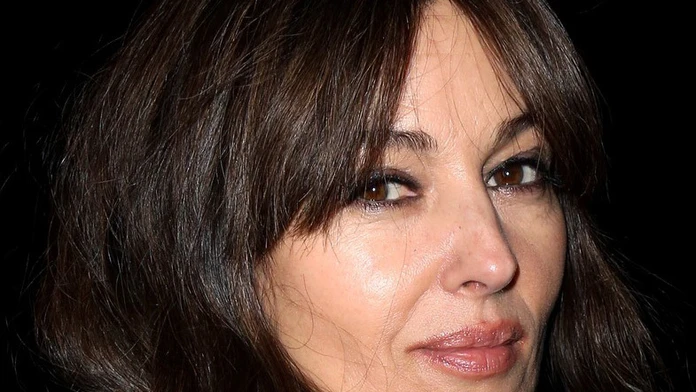 Čím staršia, tým krajšia. Monice Bellucci päťdesiatka neublížila