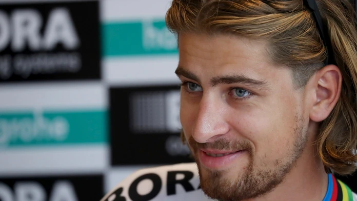 Peter Sagan počas tlačovej konferencie v Düsseldorfe.