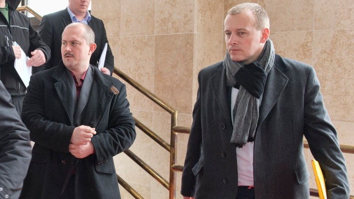 Predseda strany Ľudová strana Naše Slovensko Marian Kotleba a líder hnutia Sme rodina Boris Kollár.