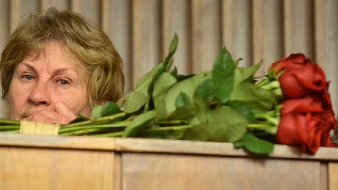 Matka zavraždeného Róberta Remiáša Anna Remiášová počas rokovania o amnestiách.