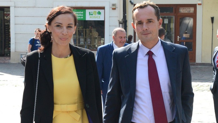 Bašistová a Procházka.