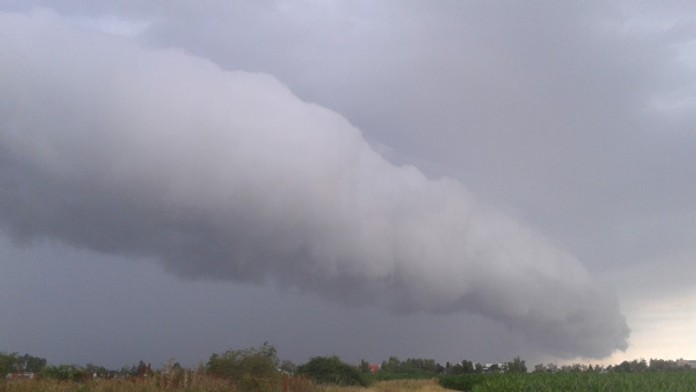 Obrovský mrak nad Sencom