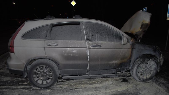 Podpalene auto vo Vranove.