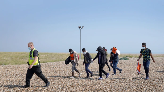 Zadržaní migranti v Británii