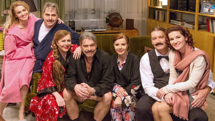 Susedia sa nahodili do pyžám a županov