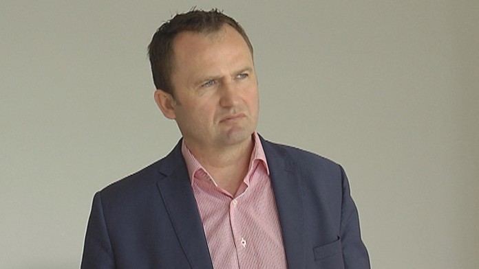 Primátor Galanty Peter Paška.