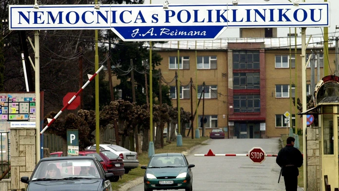Nemocnica s poliklinikou Jána Adama Reimana v Prešove.jpg