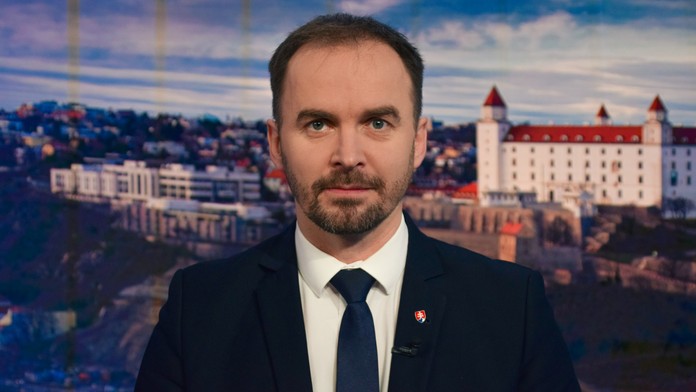 Michal Šipoš: Ak Heger odíde z OĽANO, nebudeme mu robiť zle