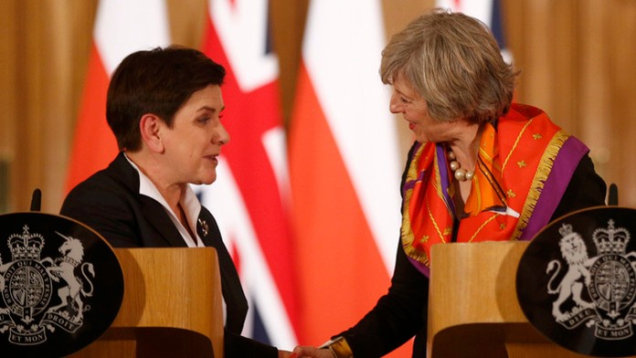 Premiérky Poľska a Veľkej Británie  -  Beata Szydlová a Theresa Mayová.