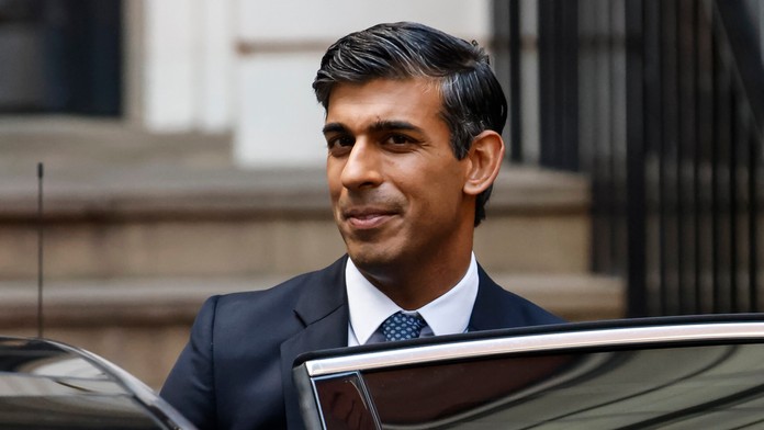 Sunak telefonoval so Zelenským. Ocenil pokrok ukrajinskej protiofenzívy