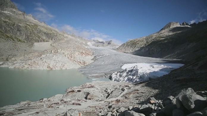 Topenie snehu.