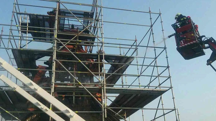 Hasiči hasia požiar v centre Bratislavy