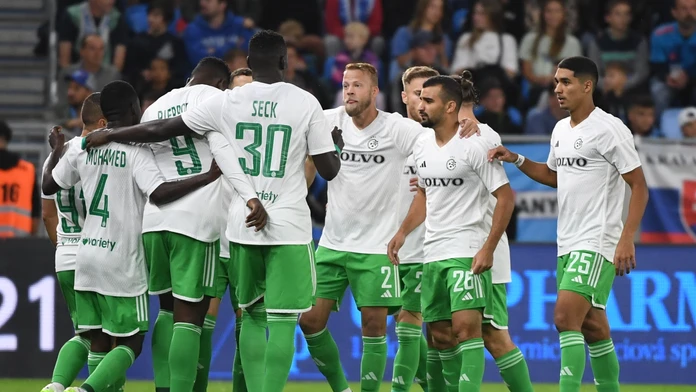 Hráči Maccabi Haifa sa tešia z gólu