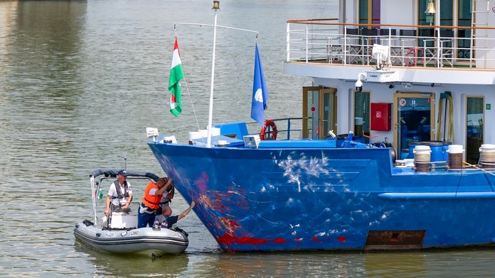 Našli ďalšiu obeť zrážky lodí v Maďarsku. Nezvestná je stále jedna osoba