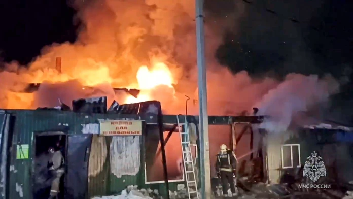 Pri požiari v domove dôchodcov v Rusku zahynulo 20 ľudí