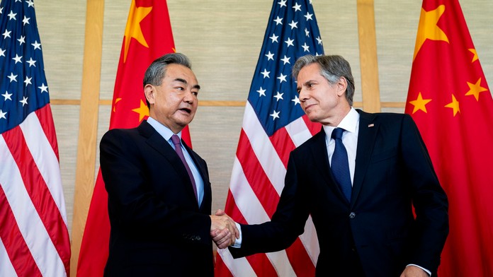 Antony Blinken a Wang Yi.