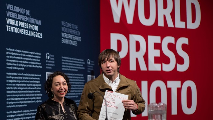 Súťaž World Press Photo: Hlavnú cenu získala snímka, ktorá sa stala symbolom utrpenia nevinných na Ukrajine