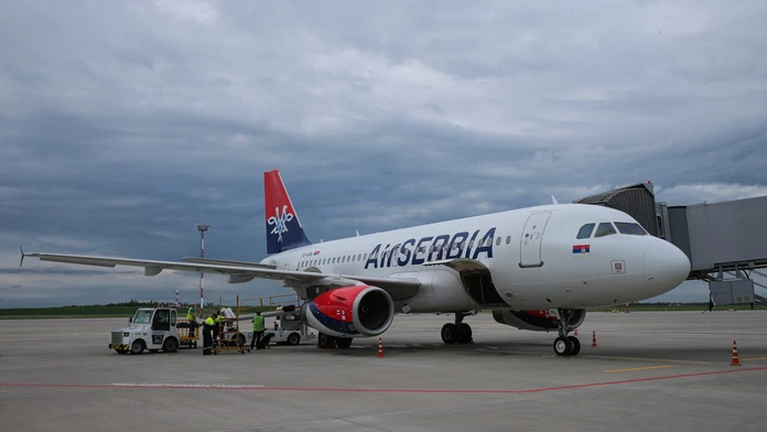 Lietadlo Air Serbia - ilustračná snímka