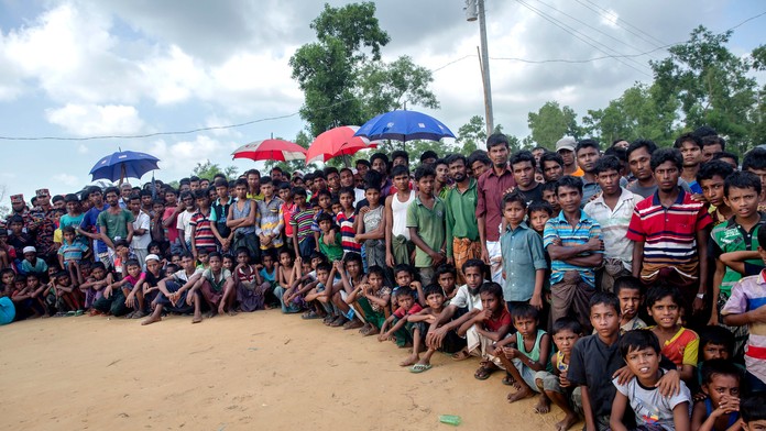 Dezinfekcia ulice v jemenskom meste Saná.