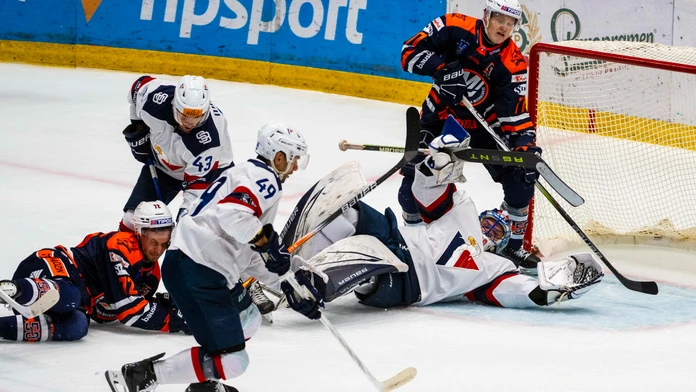 Postrach z východu, Michalovce pokorili Slovan šiesty raz v rade. Obhajca zdolal nováčika, Mezei menil históriu