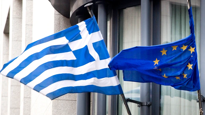 Grécka vlajka a vlajka Európskej únie