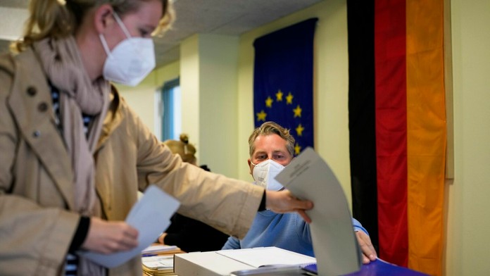 V Nemecku otvorili volebné miestnosti.