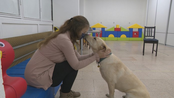 Na snímke slovenská lyžiarka Petra Vlhová na trati počas 1. kola nočného slalomu Svetového pohára žien v rakúskom Flachau.