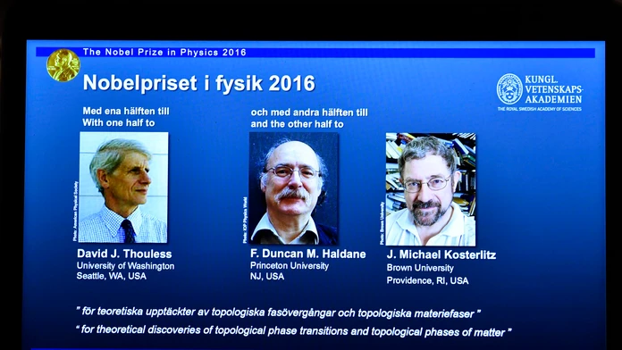 David Thouless, Duncan Haldane a Michael Kosterlitz.