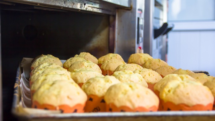 Rúra s koláčmi - ilustračná snímka