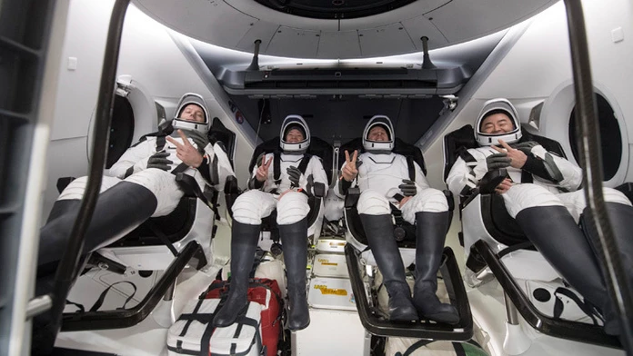 Štyria astronauti misie Crew-2 strávili na palube Medzinárodnej vesmírnej stanice dovedna 199 dní.