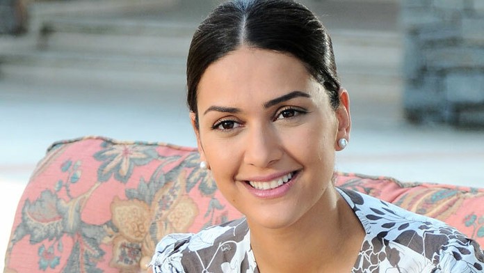 tisíc a jedna noc - Šeherezáda (Bergüzar Korel)