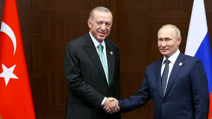 Putin navštívi Turecko. S Erdoganom má diskutovať o výmene väzňov