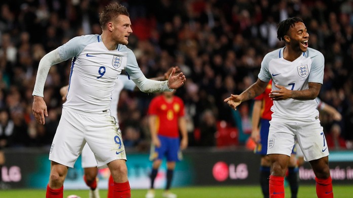 Jamier Vardy a Raheem Sterling.