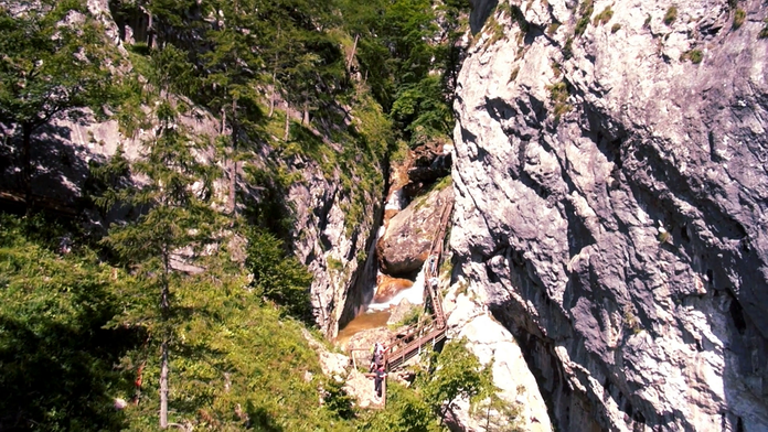 1007_Reflex_10_07_P20_dnes_17_25__12.mp4