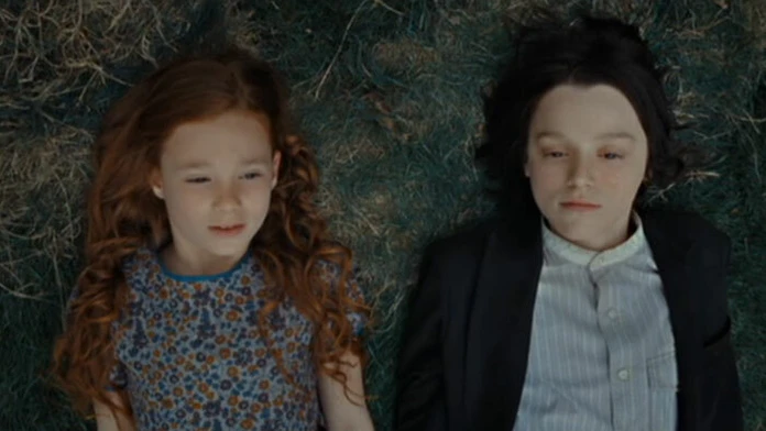 Mladá Lilly Potter a Severus Snape